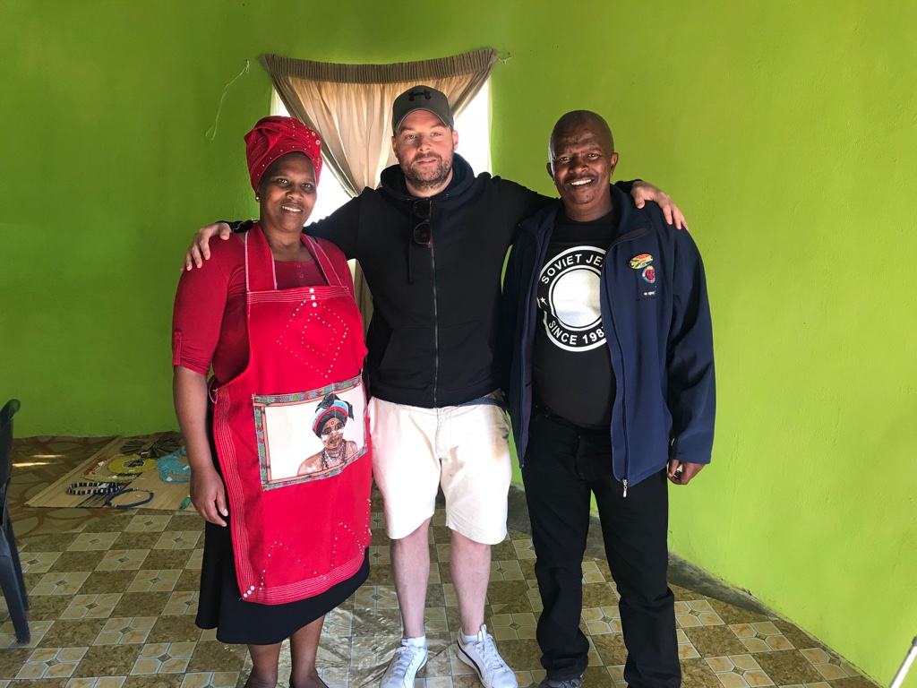 Tadhg Peavoy with Madiba clan members Noxolo and Zim